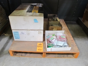 LOT TO INCLUDE: (2) OMNIMOUNT, MOUNTS, 32-45" FLAT PANEL CANTILEVER KIND. FOR MOUNTING 32" - 45" FLAT PANEL MONITORS, MISC. CIRCUIT BREAKERS, (3) KDG SENSORS, 0-325" WATER RATING, PRESSURE KIND. . LOADING & HANDLING FEE $15-4148